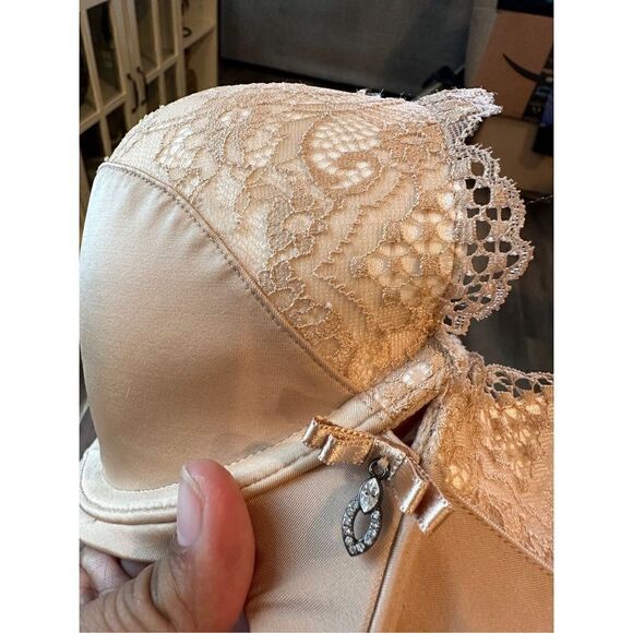 Curvy Couture Women's Tulip Sexy Lace Plus Size Push Up Bra - Picture 4 of 6